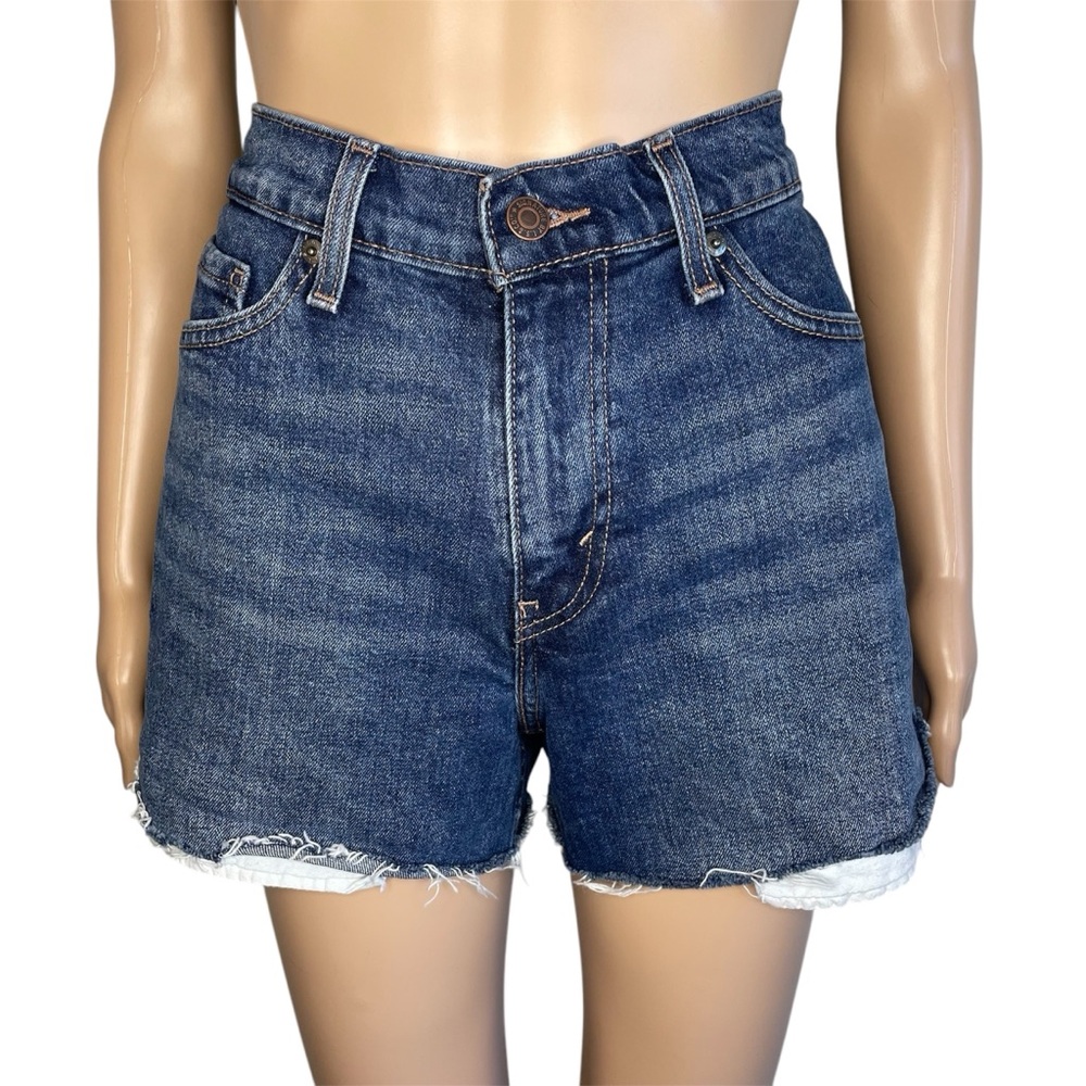 Signature by Levi Strauss Solid Blue Dark Wash Denim Cut Off Jean Short Shorts